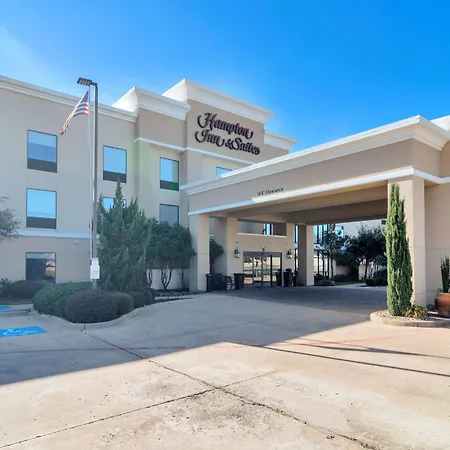 Hampton Inn & Suites Fort Worth-Fossil Creek