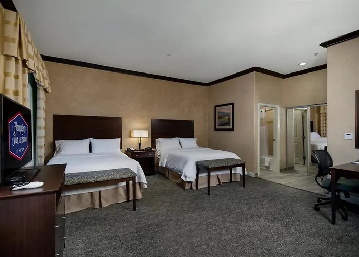 Hampton & Worth-fossil Creek 3* Fort Worth