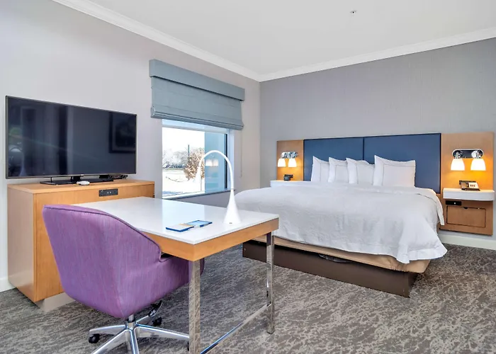 Hotel Hampton & Worth-fossil Creek