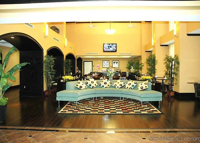 Hotel Hampton & Worth-fossil Creek