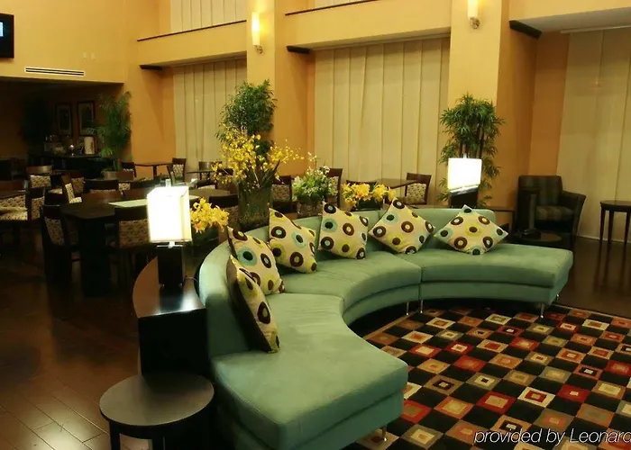 Hotel Hampton & Worth-fossil Creek 3*